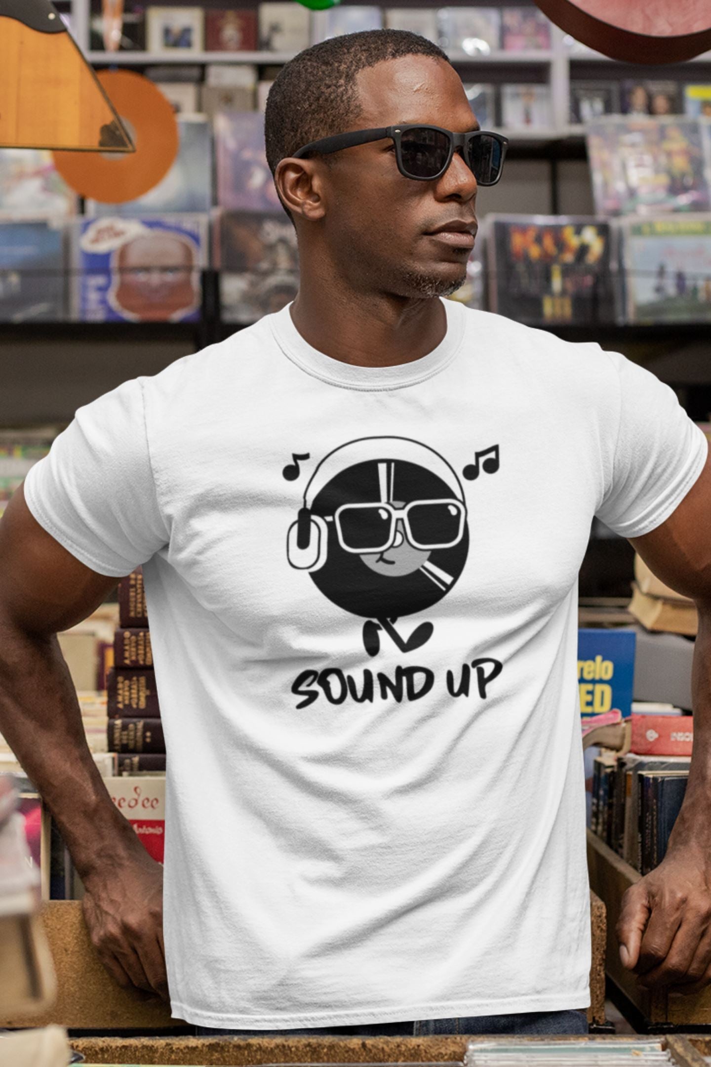 Sound Up Vinyl Cartoon Design Mens Unisex Soft Cotton T-shirt - Rock & Roll Prints